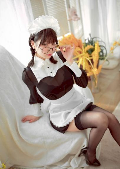 白嫩大长腿美女酒店视频在线_BD高清在线观看
