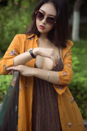 黄蓉被黄药师c到高潮_HD高清免费观看