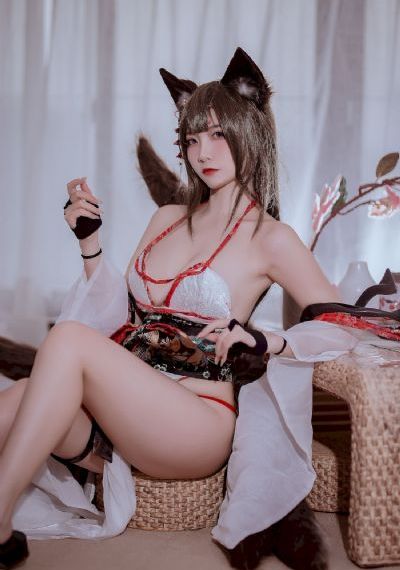 操美屄不卡黄色网站_BD国语免费观看最新